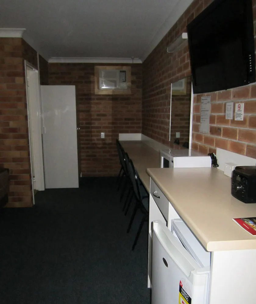 Buckaroo Motor Inn Warwick