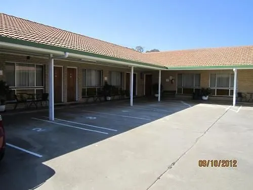 Buckaroo Motor Inn Warwick